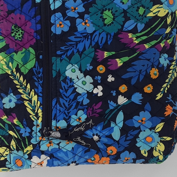 Vera Bradley Purse - Picture 3 of 9